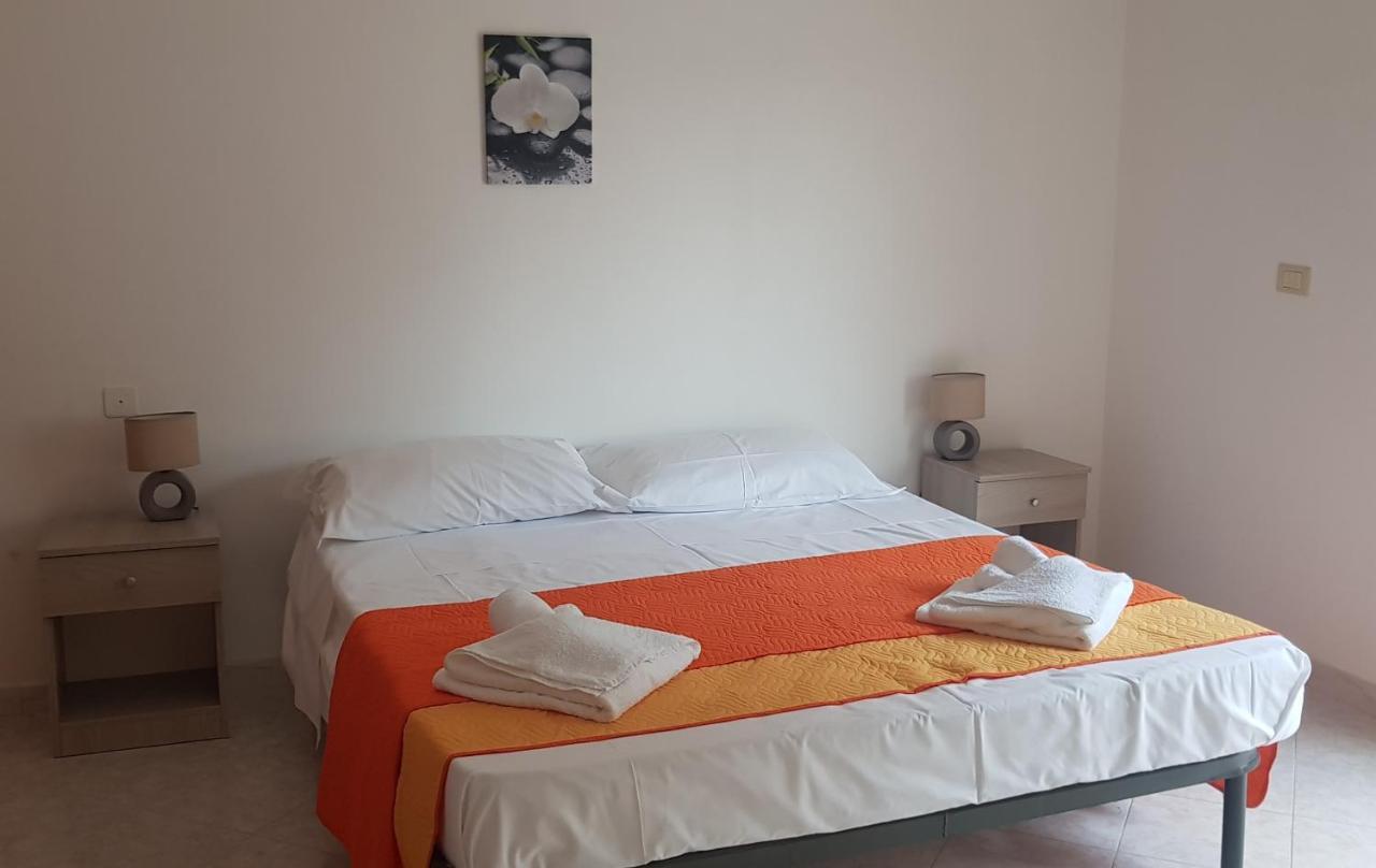 B&B La Costa Di Naxos Джардини Наксос Екстериор снимка