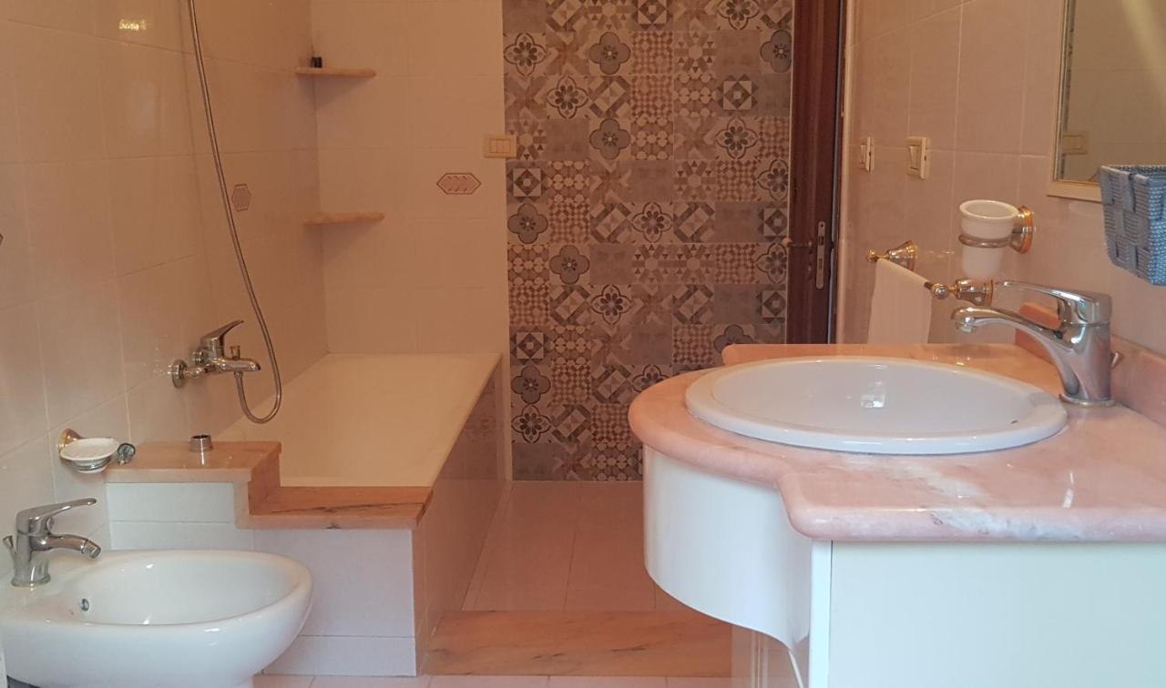 B&B La Costa Di Naxos Джардини Наксос Екстериор снимка