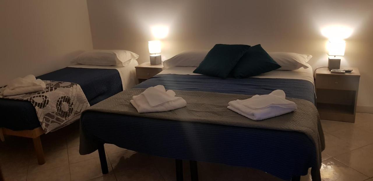 B&B La Costa Di Naxos Джардини Наксос Екстериор снимка
