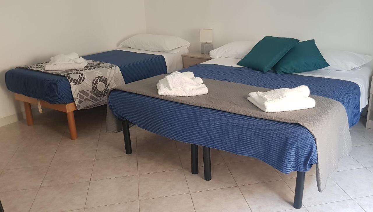 B&B La Costa Di Naxos Джардини Наксос Екстериор снимка